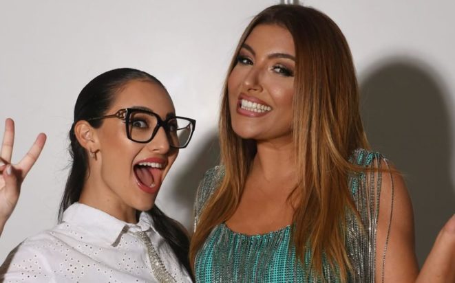 Klavdia Έλενα Παπαρίζου