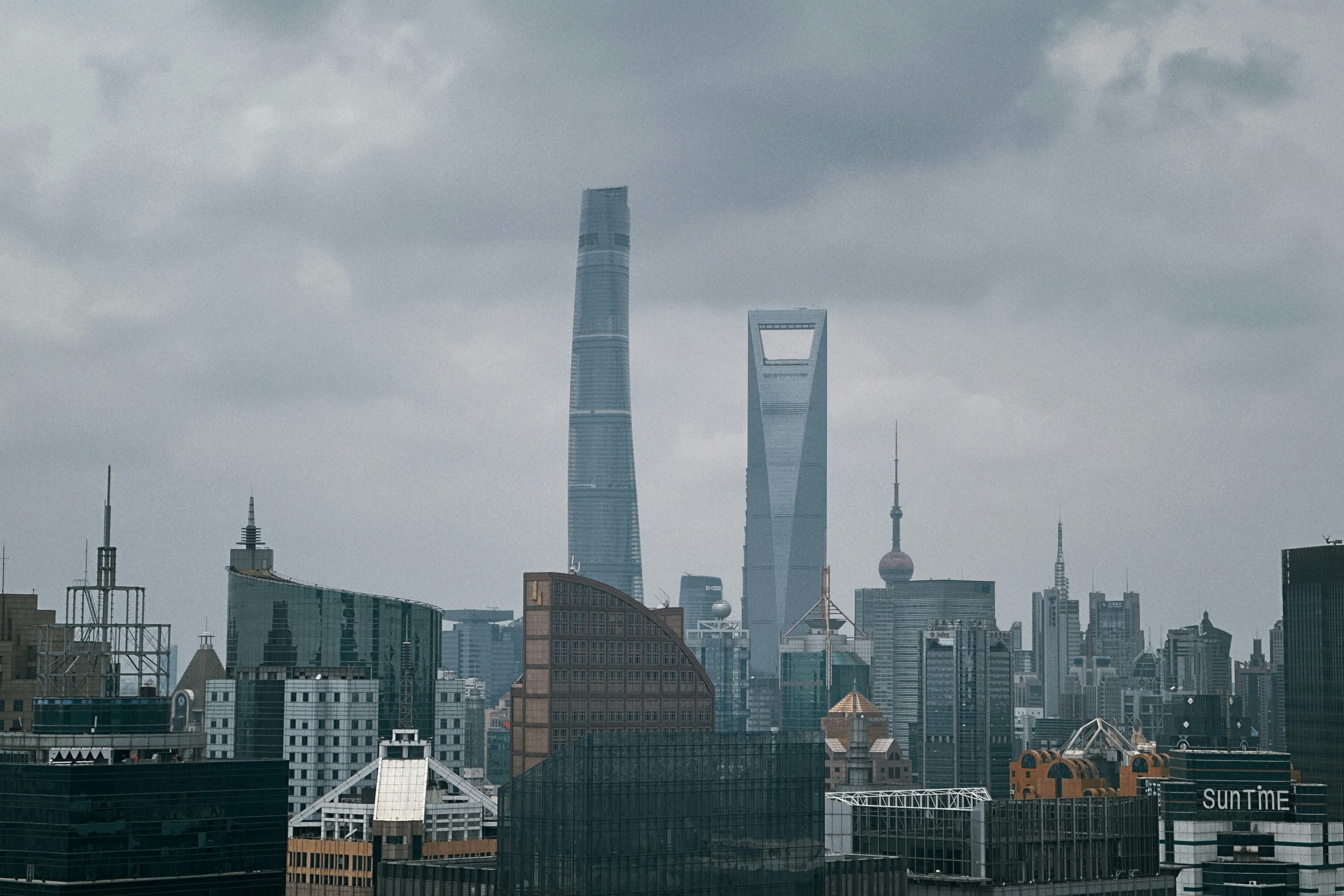 Reuters: Πώς τα λάθη στις μαύρες λίστες των ΗΠΑ καταστρέφουν μικρές επιχειρήσεις στο Χονγκ Κονγκ