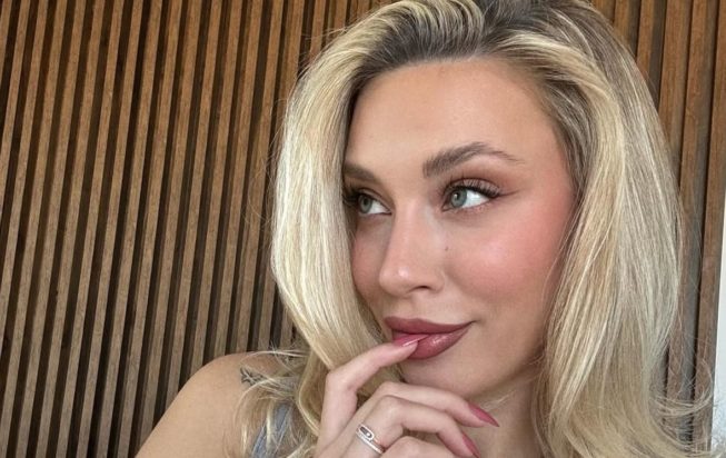 Γαρυφαλλιά Καληφώνη