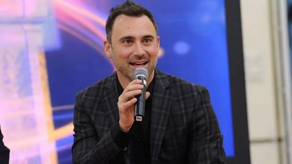 Γιώργος Καπουτζίδης: Η επική ατάκα για τις πρωινές εκπομπές – «Αν γινόταν αυτό στην Ελλάδα…»