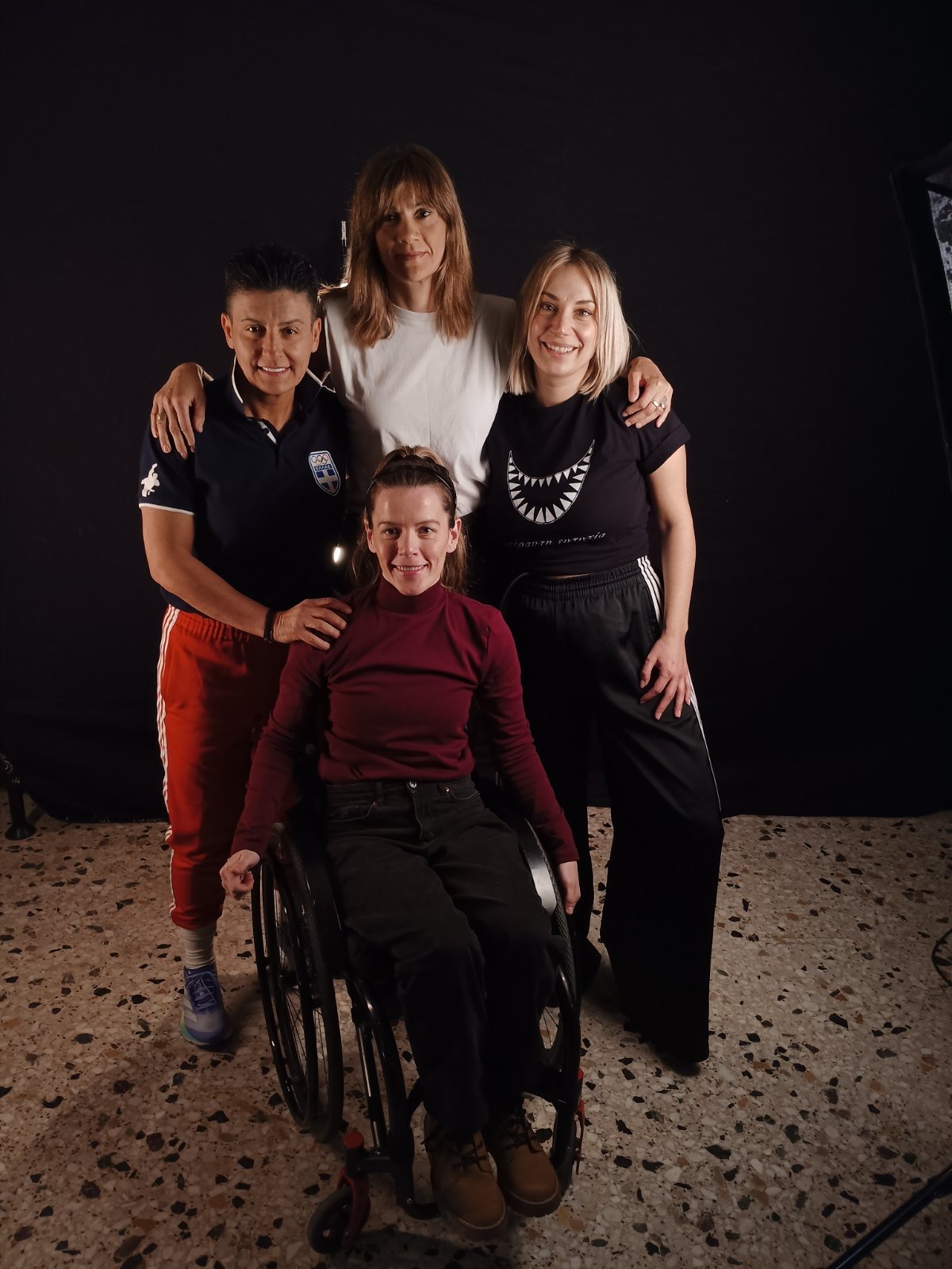 Η Αλεξάνδρα Σταματοπούλου, η Μαρία Καρπαθάκη, η Άννα Μαρία Παπαχαραλάμπους και η Γεωργία Νταγάκη