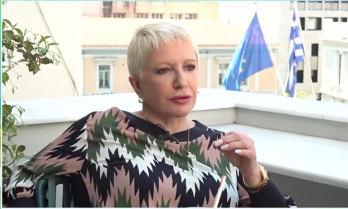 Συγκινεί η Χριστίνα Κοραή για τον θάνατο της αδελφής της: «Έκανε δωρεά οργάνων και έσωσε 4 ζωές – Παρανόμησα και έκανα την κηδεία της»