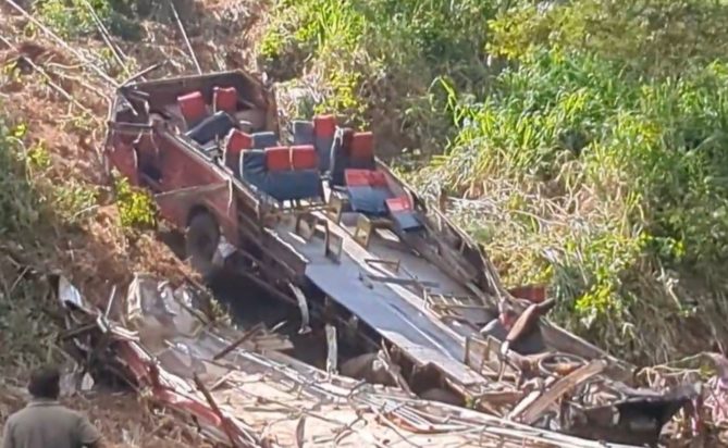 ΣΡΙ ΛΑΝΚΑ ΛΕΩΦΟΡΕΙΟ