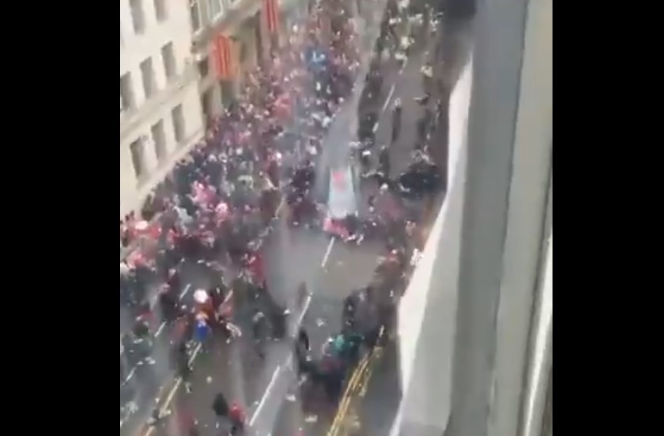 ΛΙΒΕΡΠΟΥΛ ΑΜΑΞΙ