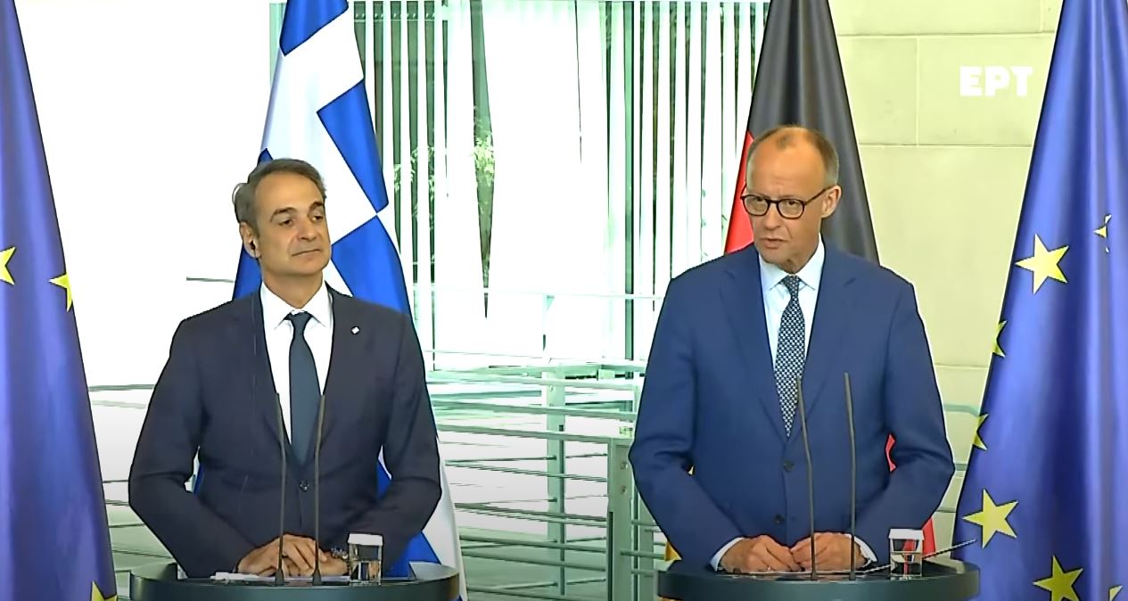 Φρίντριχ Μερτς: «Οι επανεισδοχές θα πρέπει να αυξηθούν»