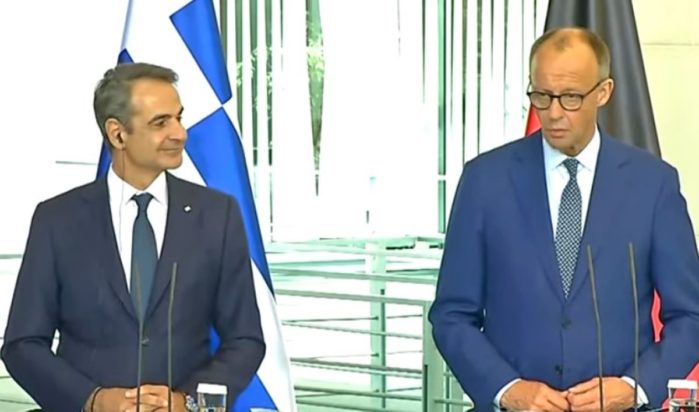 Μητσοτάκης Μερτς live