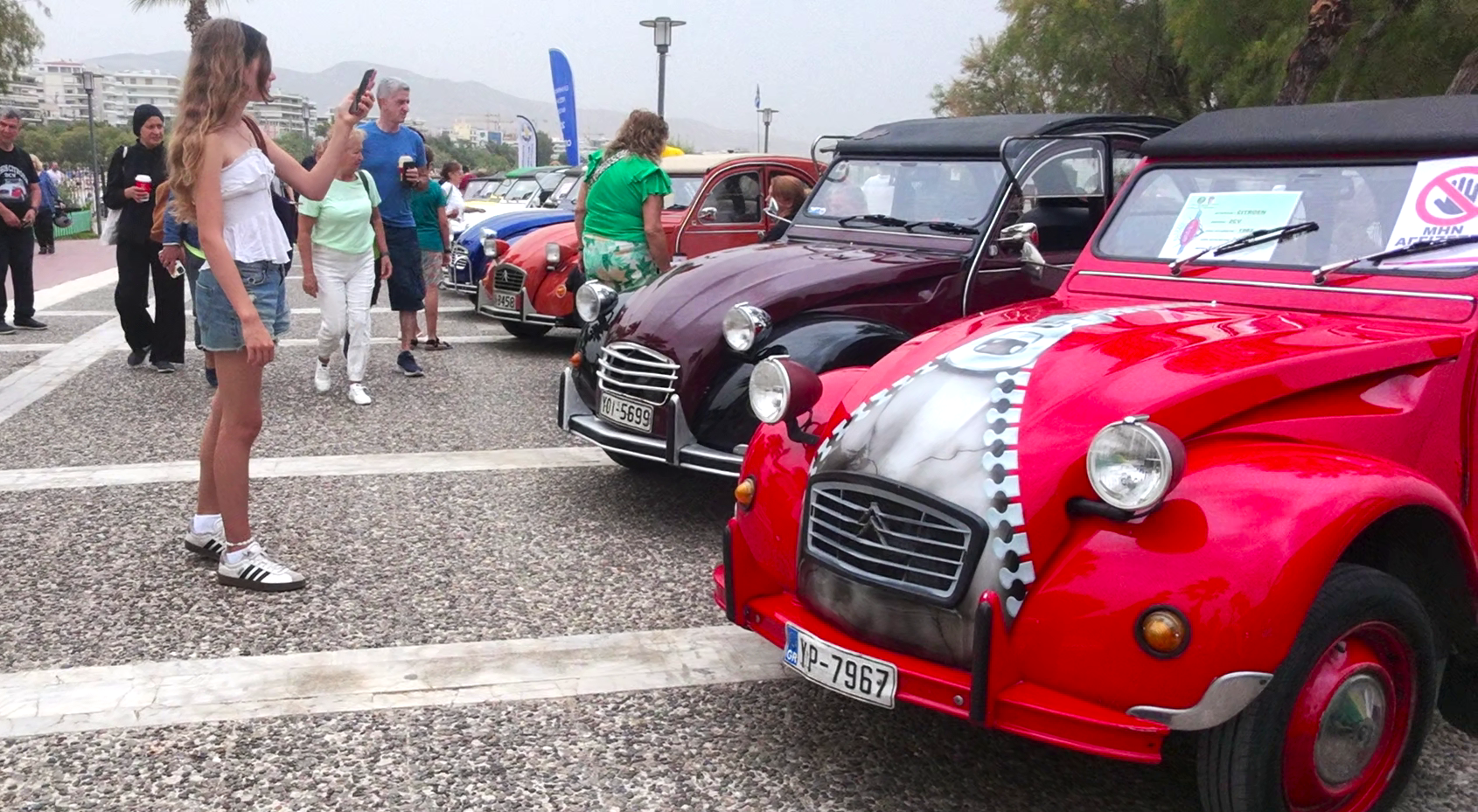 Alimos Classic Car Sunday VI: Με ήλιο και βροχή, παντρεύονται τα… κλασικά αυτοκίνητα