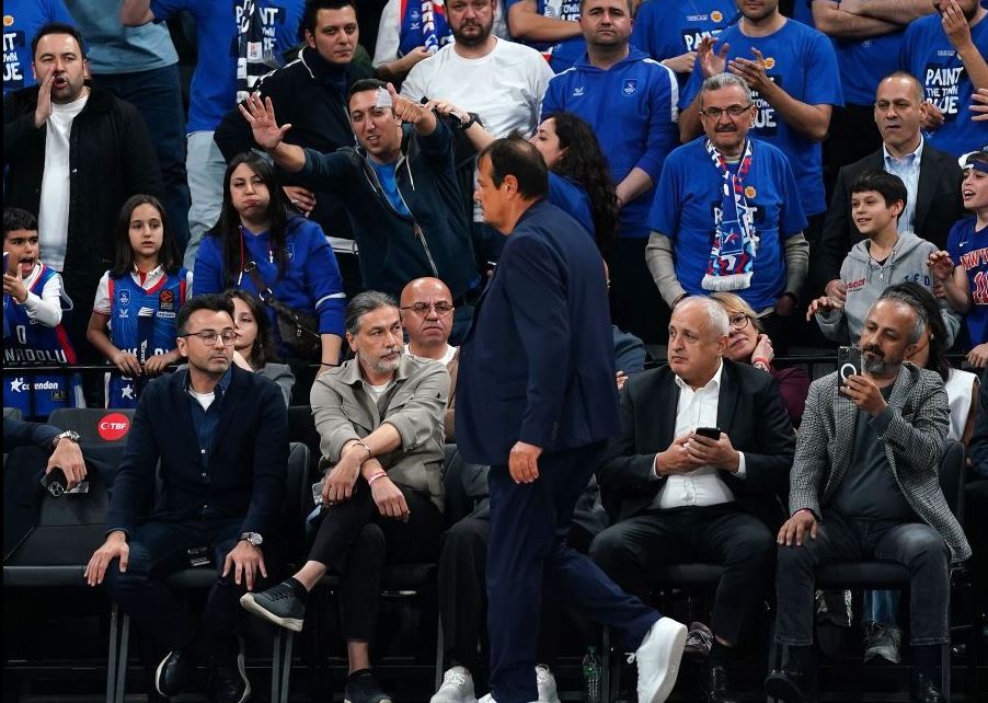 ΠΑΝΑΘΗΝΑΙΚΟΣ