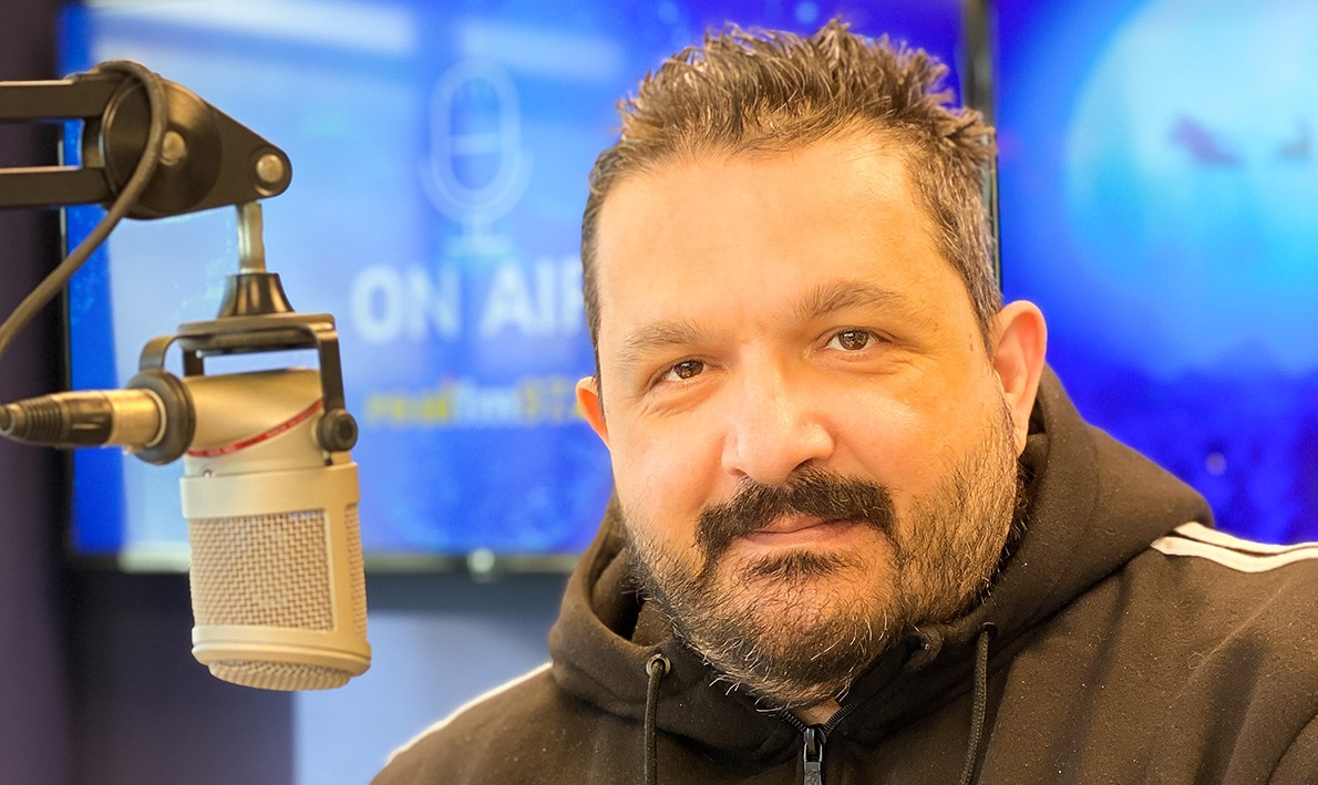 Μάνος Παρδάλης Realfm