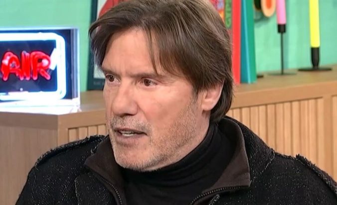 Στράτος Τζώρτζογλου