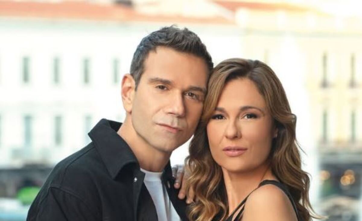 Θάλεια Ματίκα: Έκπληξη επί σκηνής για τα γενέθλια του Τάσου Ιορδανίδη