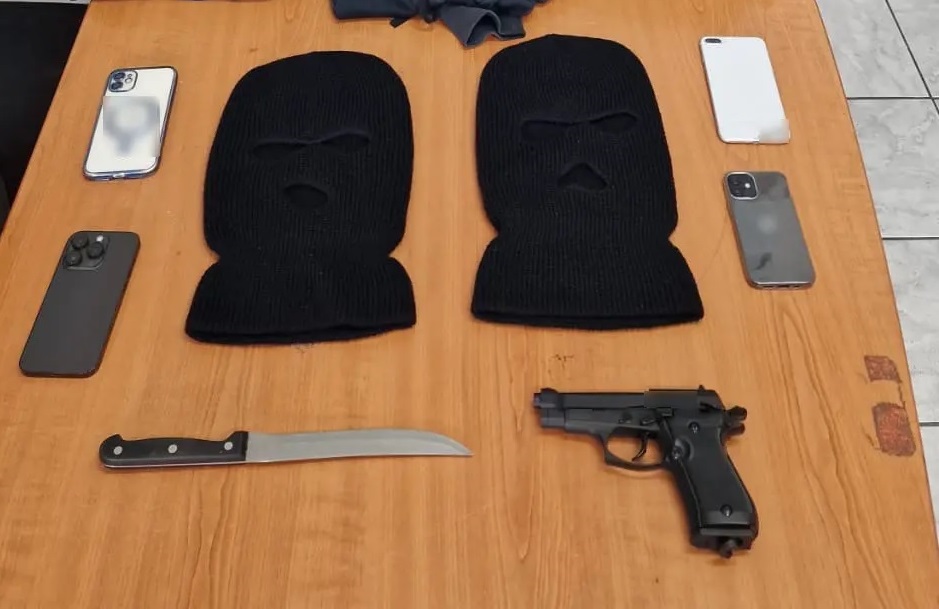 Βύρωνας: Εξαρθρώθηκε συμμορία ανηλίκων που διέπραττε ληστείες σε καταστήματα υπό την απειλή κουζινομάχαιρου