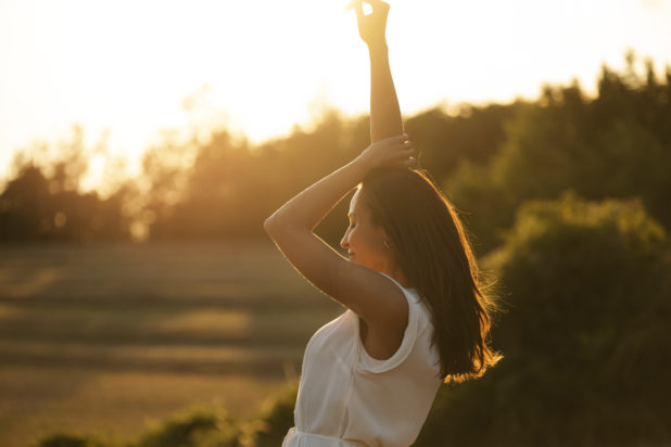 Οι άνθρωποι που προτιμούν να περνούν μόνοι τους τα σαββατοκύριακα, συνήθως διαθέτουν 7 χαρακτηριστικά