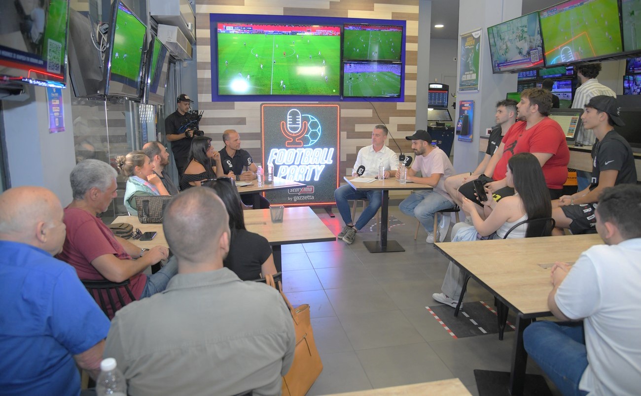 Άγγελος Μπασινάς και Στέφανος Κοτσόλης στο Πάμε Στοίχημα Football Party by Gazzetta για τον τελικό του Champions League – Pre-game show με Πέδρι, Μπέκαμ και Ζιντάν