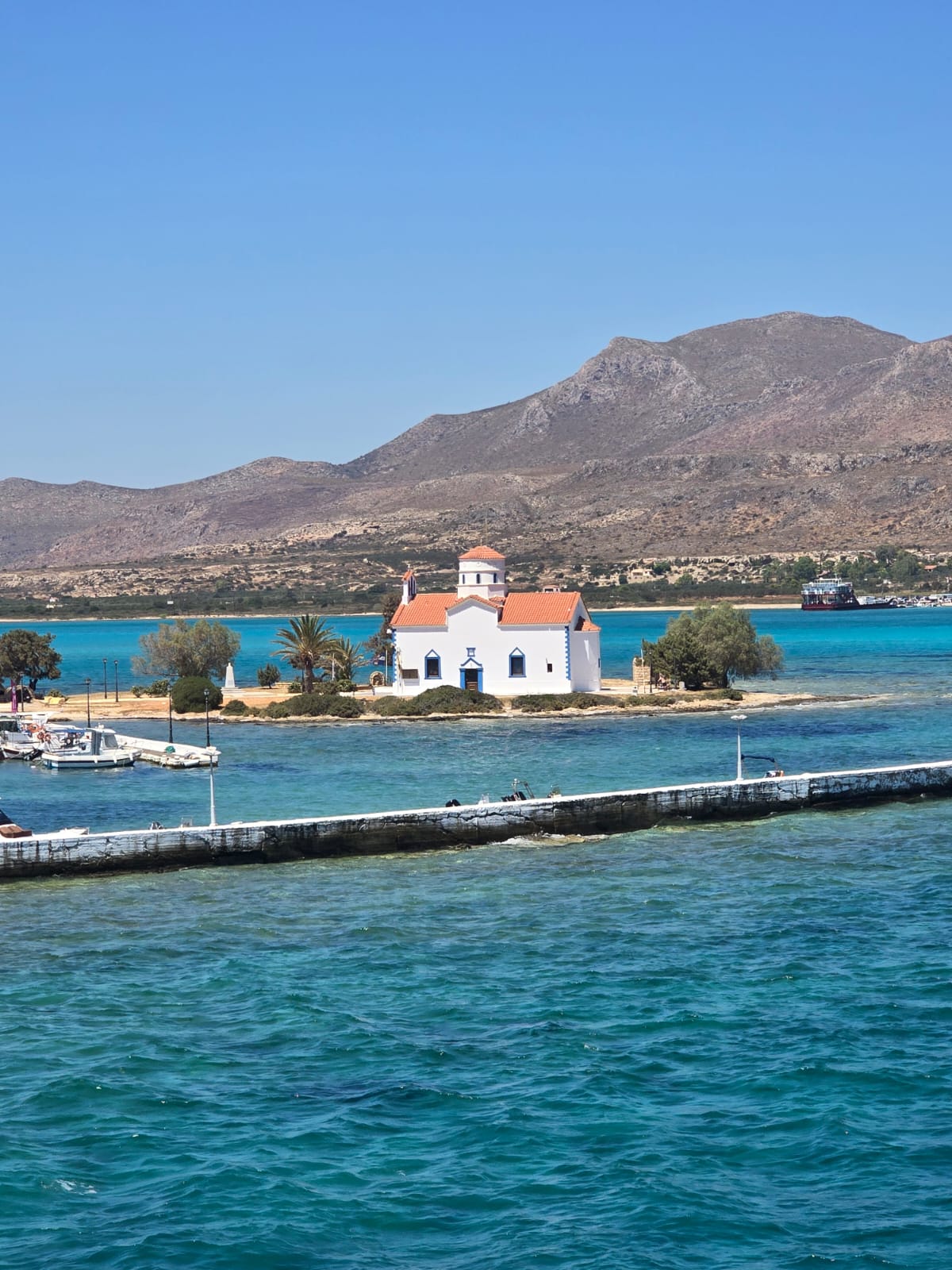 ΕΛΑΦΟΝΗΣΟΣ