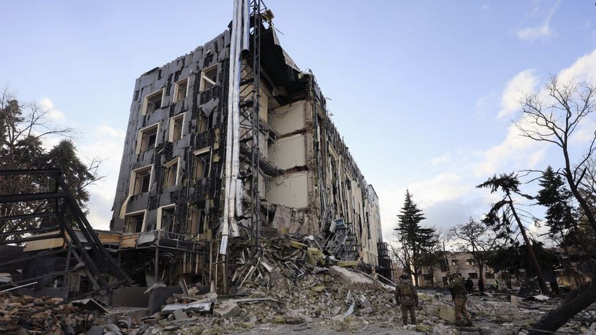 Πόλεμος στην Ουκρανία: Τουλάχιστον δύο νεκροί και 17 τραυματίες σε πρωτοφανούς κλίμακας ρωσική επίθεση εναντίον του Χαρκόβου