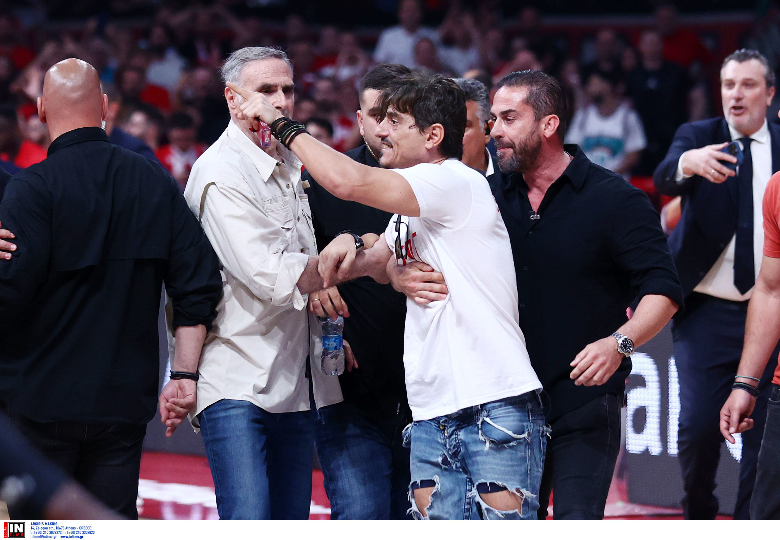 Παναθηναϊκός – Ολυμπιακός: Καταθέτουν στην ΓΑΔΑ μάρτυρες των γεγονότων του ΣΕΦ