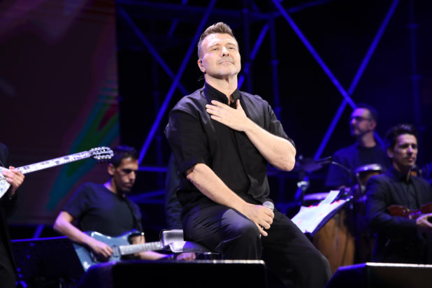 Γιάννης Πλούταρχος