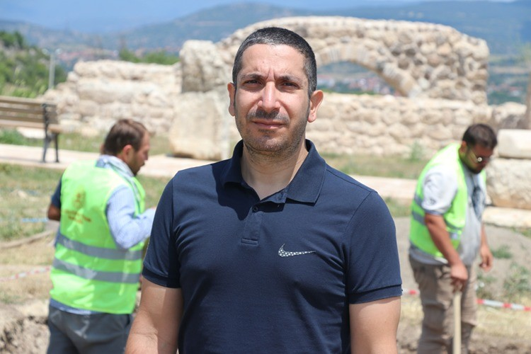 Ο αναπληρωτής καθηγητής Ersin Çelikbaş, επικεφαλής των ανασκαφών στην αρχαία Αδριανούπολη. Φωτογραφία: Anatolian Archaeology