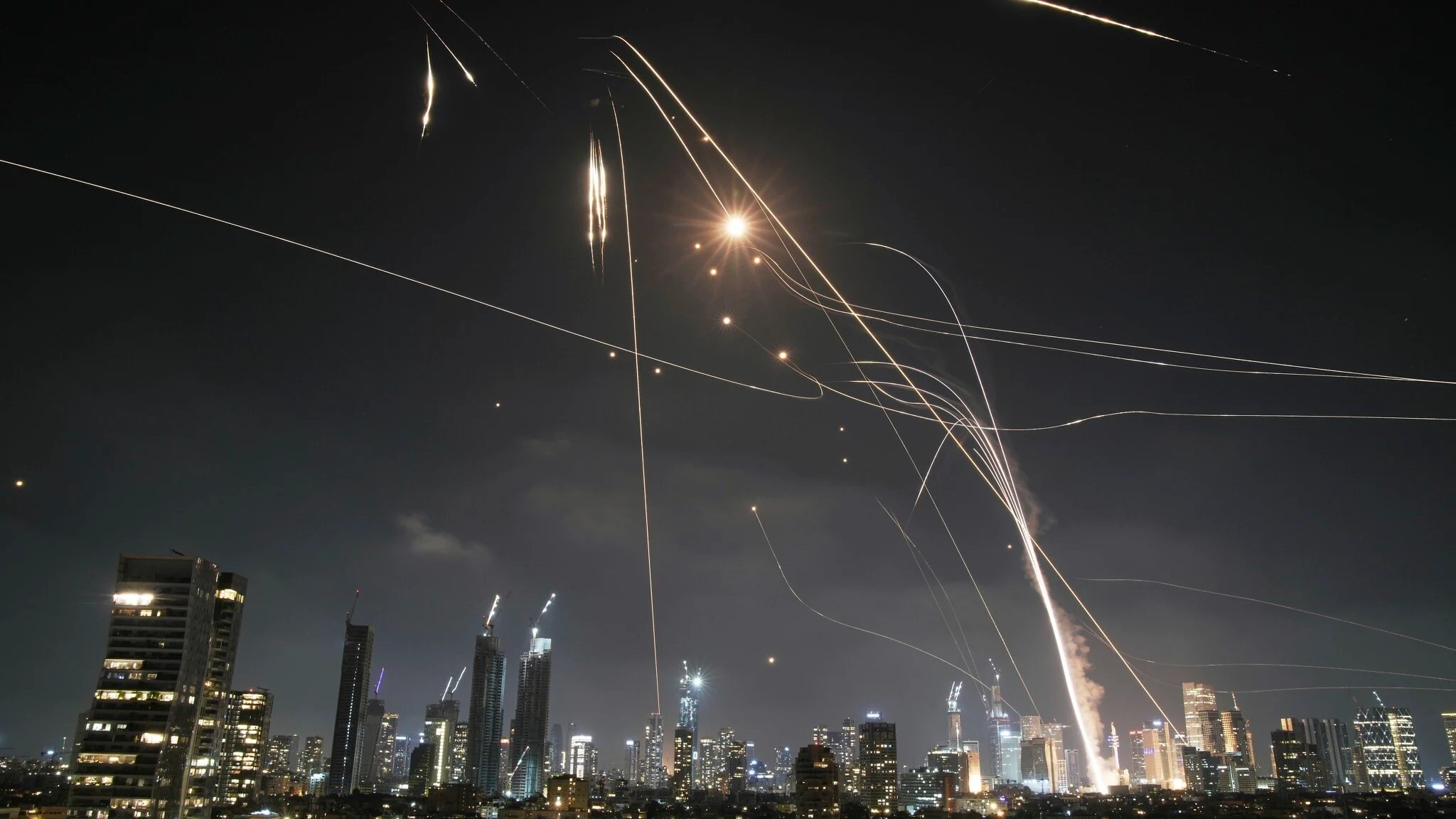 Ιράν: Ο εναέριος χώρος θα μείνει κλειστός μέχρι και το Σάββατο