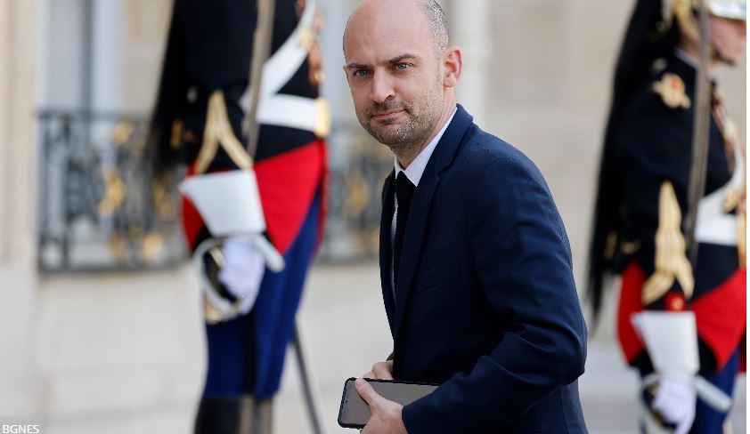 Γαλλία: Αν το Ιράν δεν διαπραγματευτεί το πυρηνικό του πρόγραμμα, τότε ενδέχεται να επιβληθούν εκ νέου οι εις βάρος του κυρώσεις