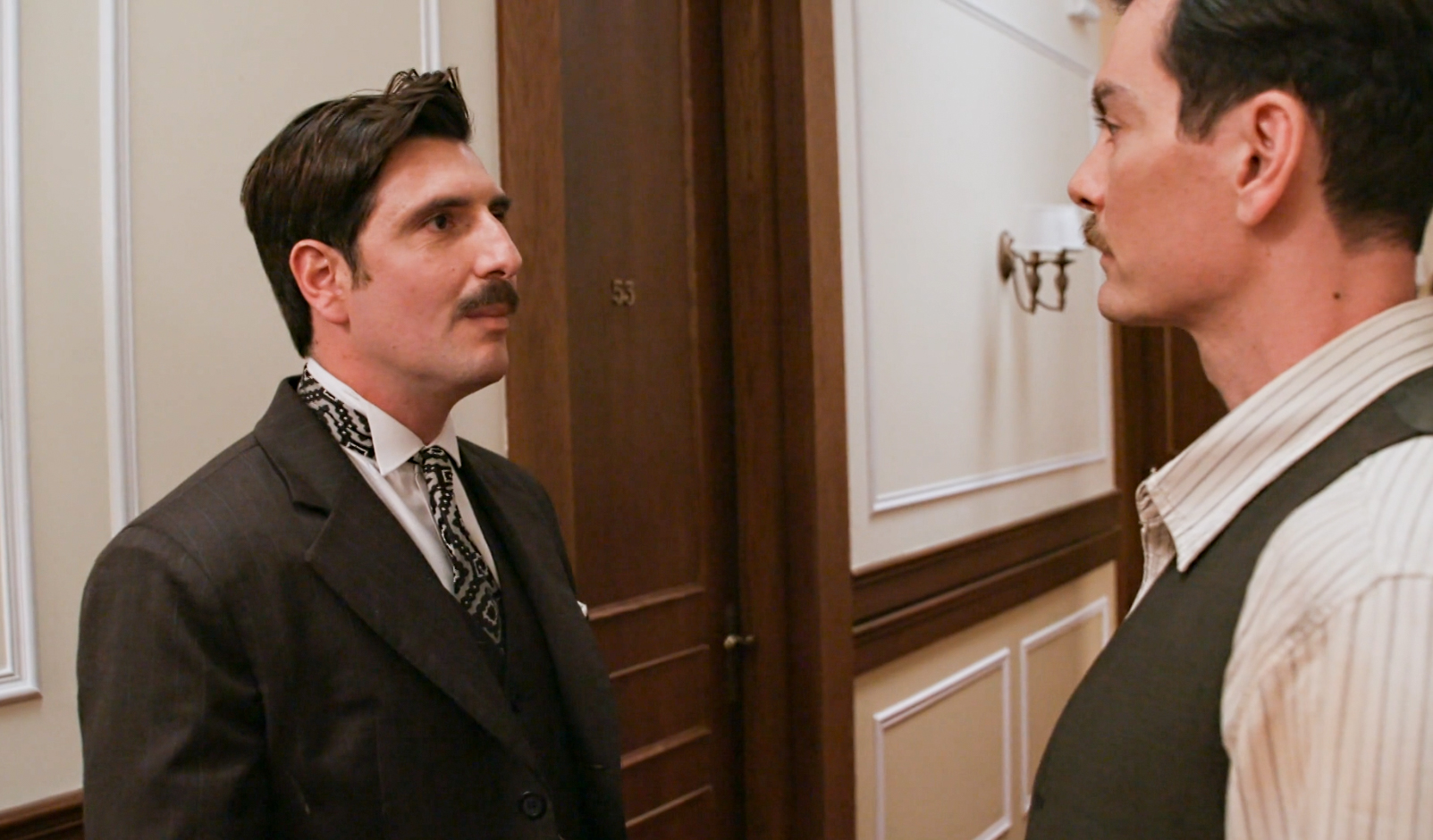 Grand Hotel: Ο Ρήγας και ο Πέτρος πιάνονται στα χέρια