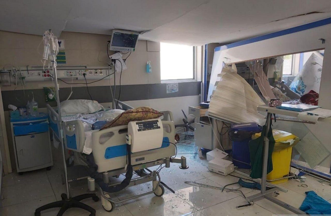 Ιράν: Επίθεση του Ισραήλ προκάλεσε ζημιές σε νοσοκομείο στο δυτικό τμήμα της χώρας – ΦΩΤΟ και ΒΙΝΤΕΟ