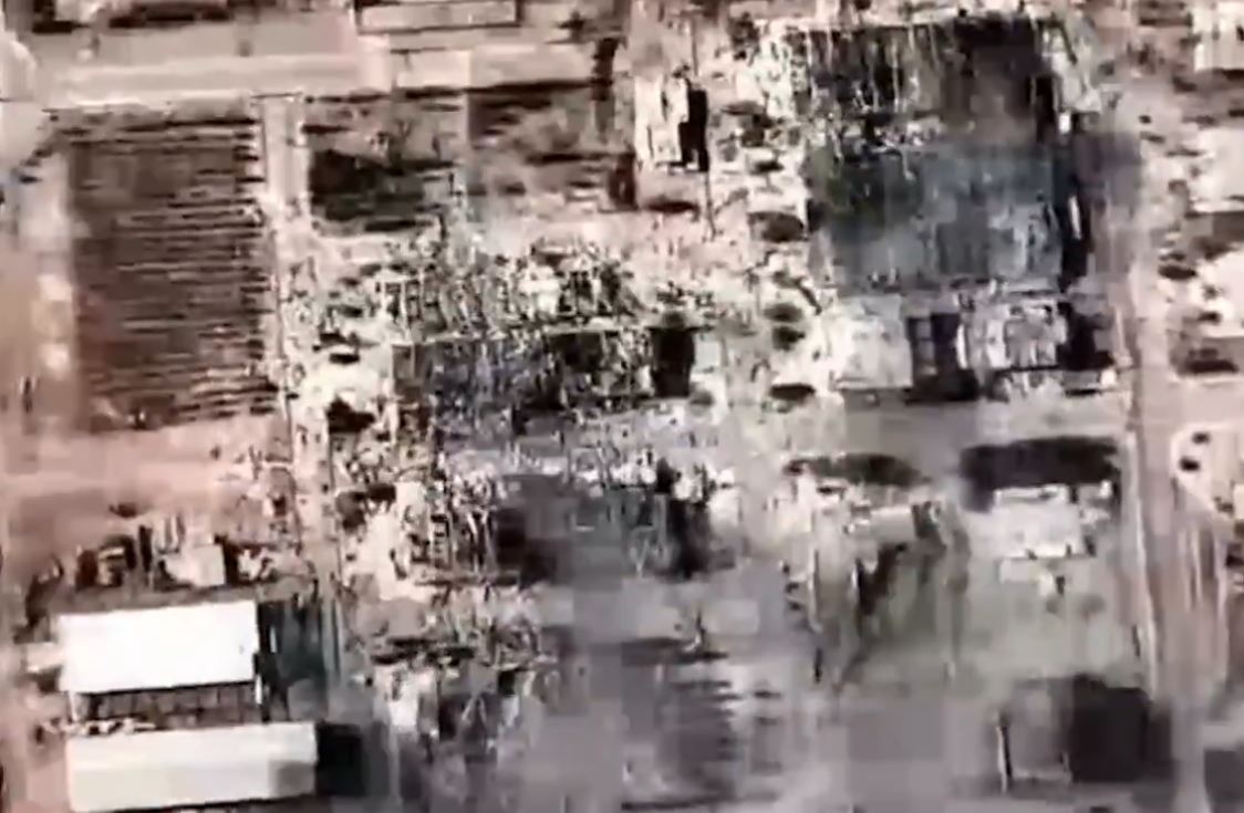 Βίντεο: Η στιγμή που το Ισραήλ χτυπά εκ νέου την πυρηνική εγκατάσταση στο Ισφαχάν – Καταστροφές σε κρίσιμες υποδομές