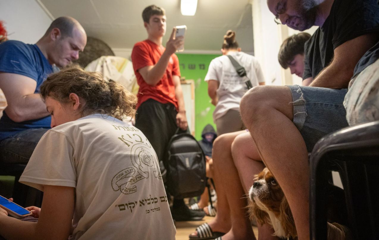 Ισραήλ: Σειρήνες στο Τελ Αβίβ και άρση του συναγερμού έπειτα από 15 λεπτά – Νέα ισραηλινά πλήγματα στο δυτικό Ιράν