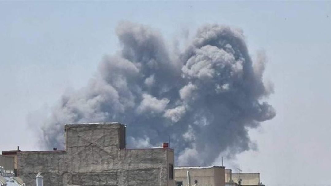 Ιράν: Ισχυρές εκρήξεις κοντά στην Ταμπρίζ – Αναφορές για επίθεση με drones σε στρατηγικούς στόχους στο Ισραήλ