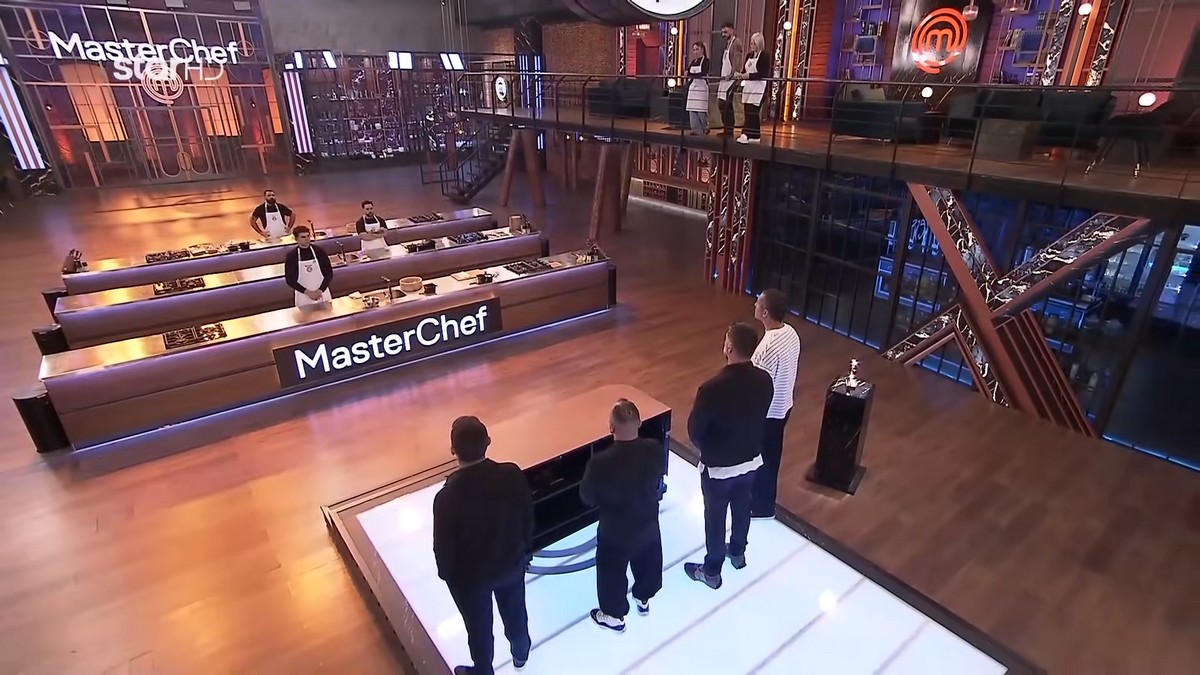 MasterChef 2025: Αυτή είναι η ομάδα που κέρδισε το τελευταίο Mystery Box – Ποιος βγήκε πρώτος υποψήφιος προς αποχώρηση;
