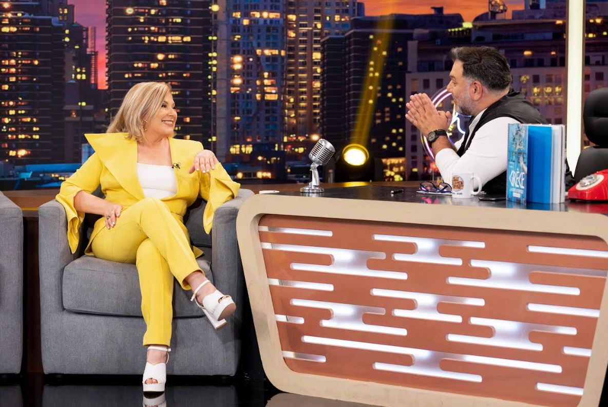 ΝΤΙΝΑ ΝΙΚΟΛΑΟΥ