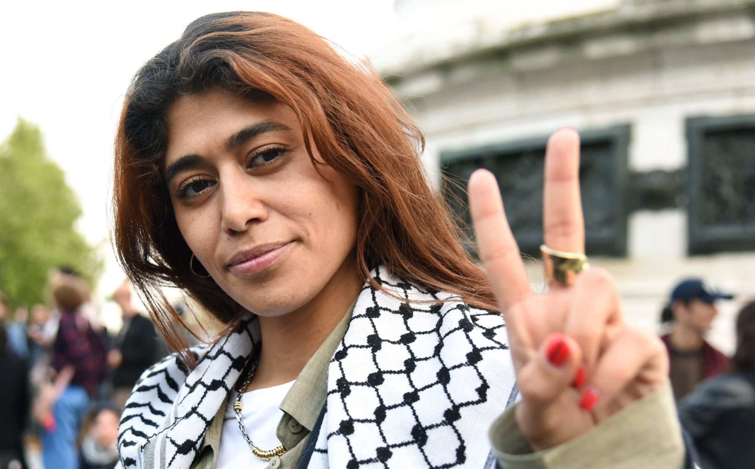 Madleen: Η Γαλλοπαλαιστίνια ευρωβουλευτής Ρίμα Χασάν και ακόμη 7 ακτιβιστές αρνούνται να υπογράψουν τα έγγραφα απέλασης του Ισραήλ