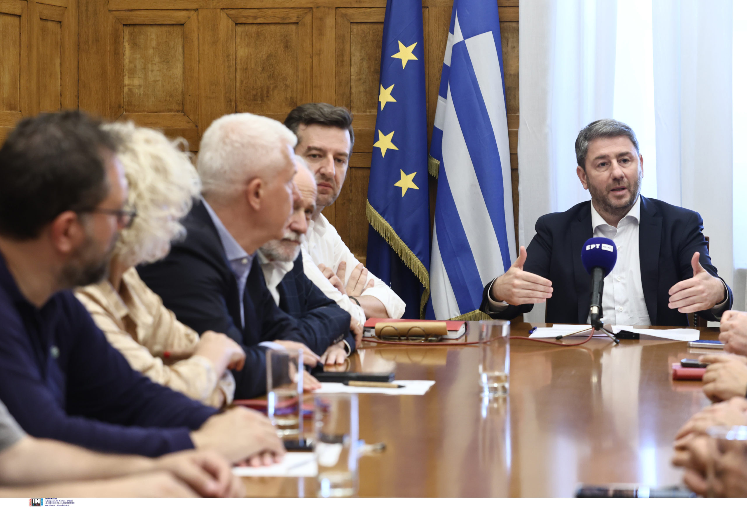 Ανδρουλάκης: Έχουν ωριμάσει οι συνθήκες για την επαναφορά 13ου και 14ου μισθού – Το Σύνταγμα δεν εμποδίζει να υπάρχει αξιολόγηση και να εφαρμόζονται οι νόμοι