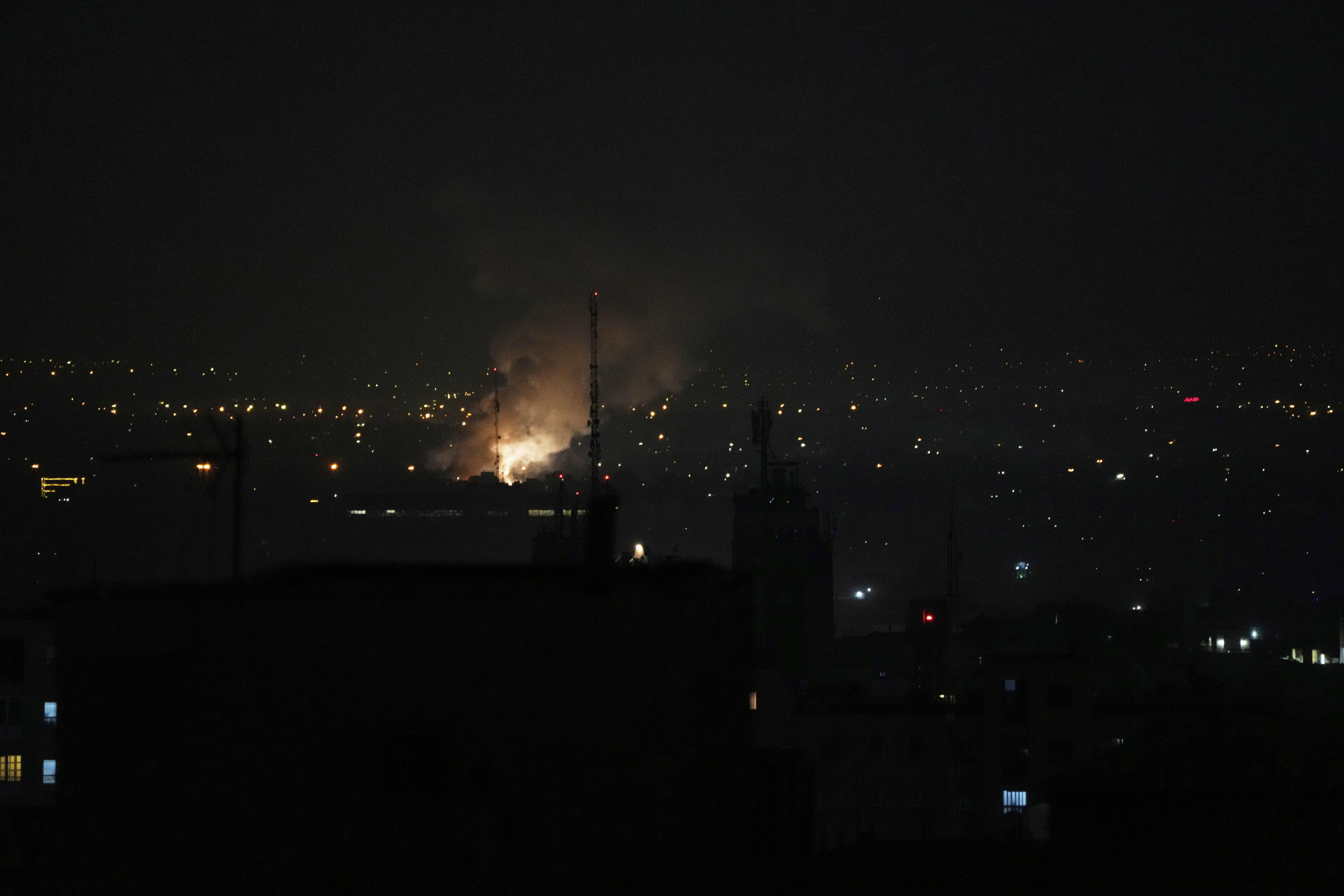 Μέση Ανατολή: O IDF λέει πως έπληξε δυο αεροπορικές βάσεις στο δυτικό Ιράν