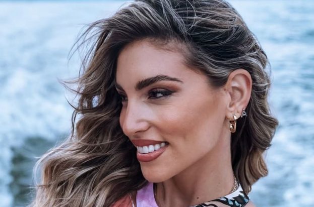 Αθηνά Οικονομάκου