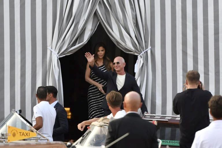 Μπέζος Σάντσεζ