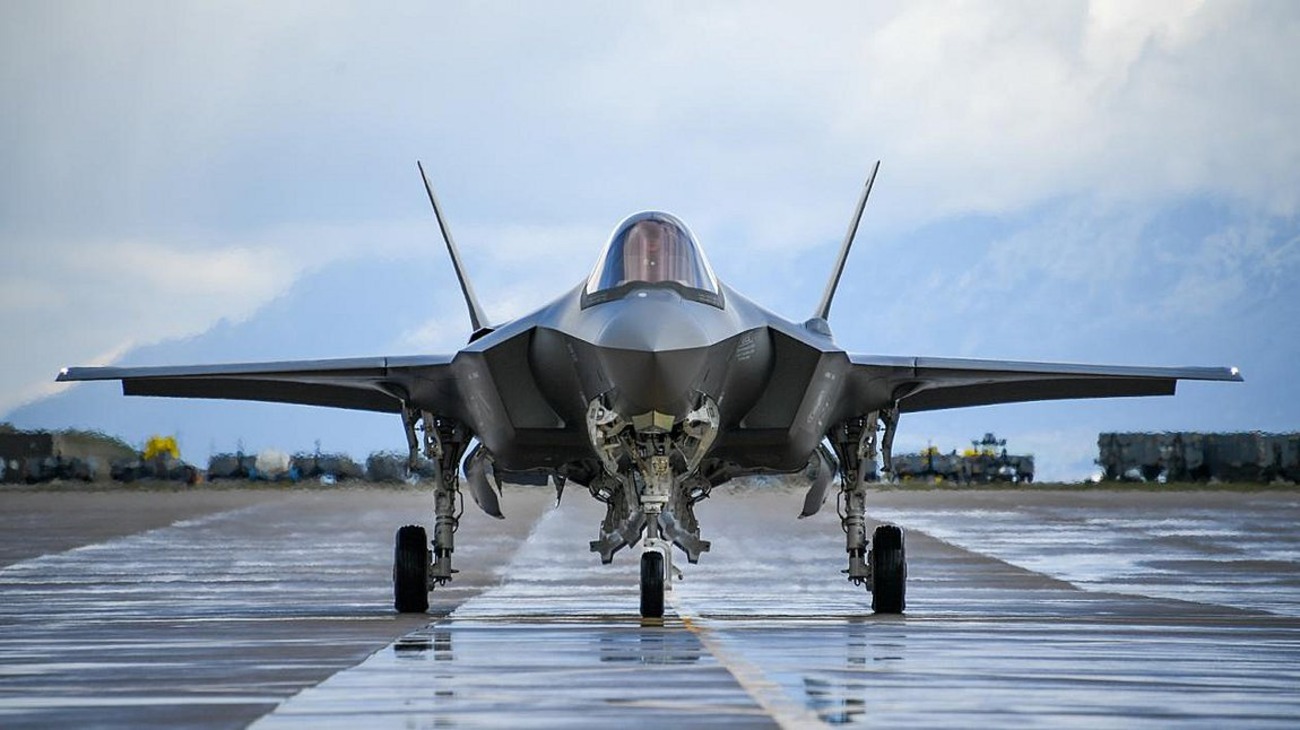 Το υπερόπλο των ελληνικών F-35
