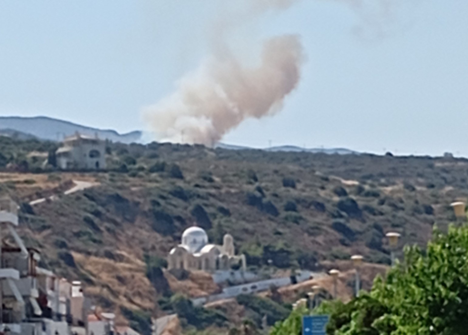 Φωτιά στη Λακωνία – Σηκώθηκε ένα ελικόπτερο