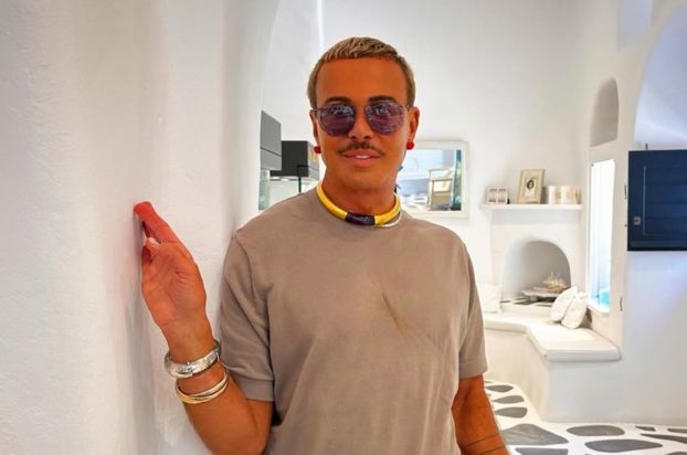 Λάκης Γαβαλάς