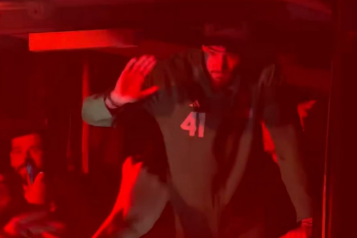 Παναθηναϊκός: Εκατοντάδες οπαδοί στο ΟΑΚΑ, αποθεώσαν την ομάδα παρά την απώλεια του τίτλου