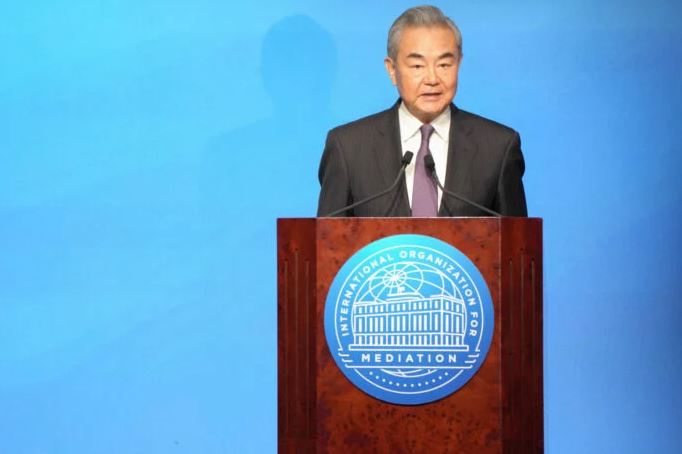 ΚΙΝΕΖΟΣ ΥΠΟΥΡΓΟΣ ΕΞΩΤΕΡΙΚΩΝ