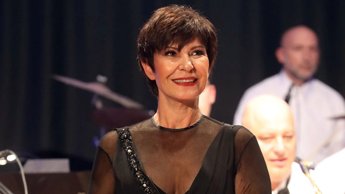 Κωνσταντίνα: «Από 15 χρονών είμαι στην Ελλάδα, αλλά ποτέ δεν ξεχνώ τα βιώματά μου – Είμαι η γενιά που ζήσαμε τον πόλεμο»