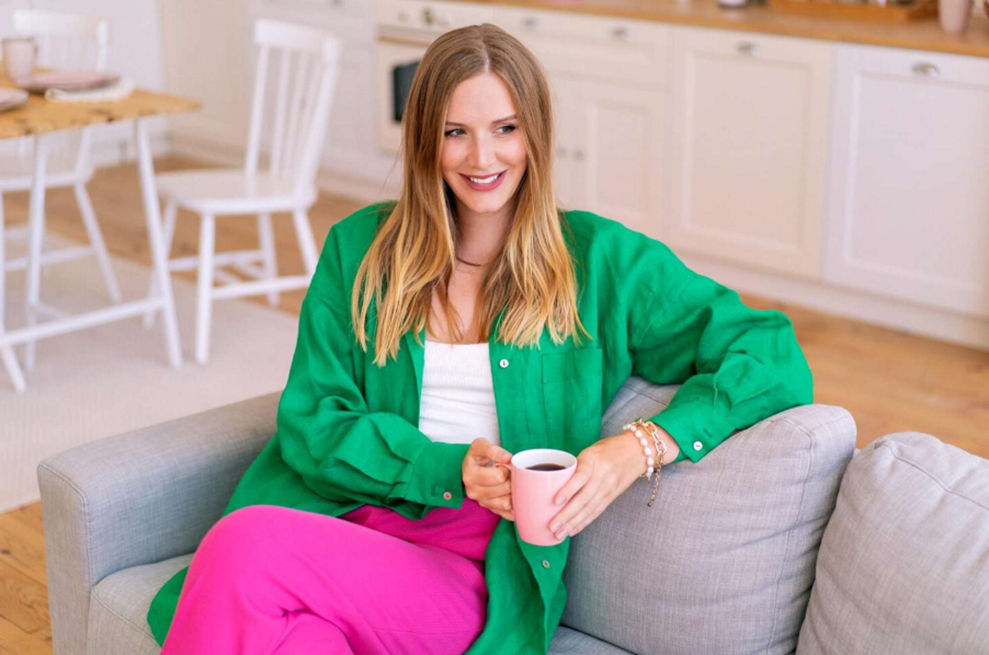 Γυναίκα που έχασε 30 κιλά χωρίς γυμναστήριο αποκαλύπτει: «Αυτές είναι οι 6 συμβουλές που με βοήθησαν στην απώλεια λίπους από το πρόσωπο»