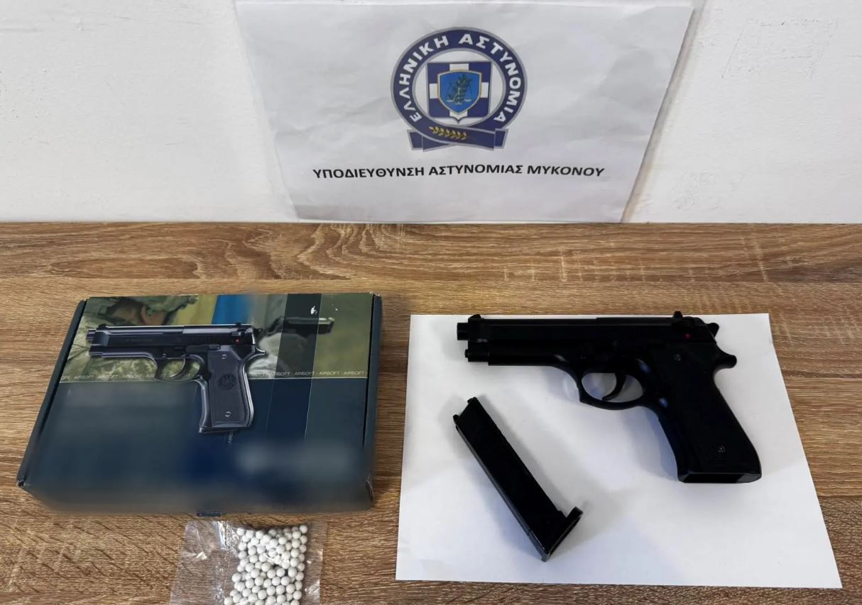 Μύκονος: Συνελήφθη 45χρονος που απειλούσε πολίτες με όπλο έξω από νυχτερινά μαγαζιά 