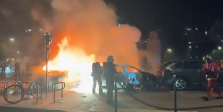 ΠΑΡΙΣΙ ΕΠΕΙΣΟΔΙΑ