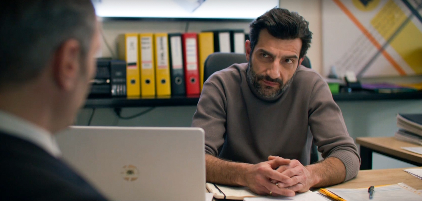 Παιχνίδια εκδίκησης: Ο Άγης διαστρεβλώνει ακόμα μια φορά την αλήθεια