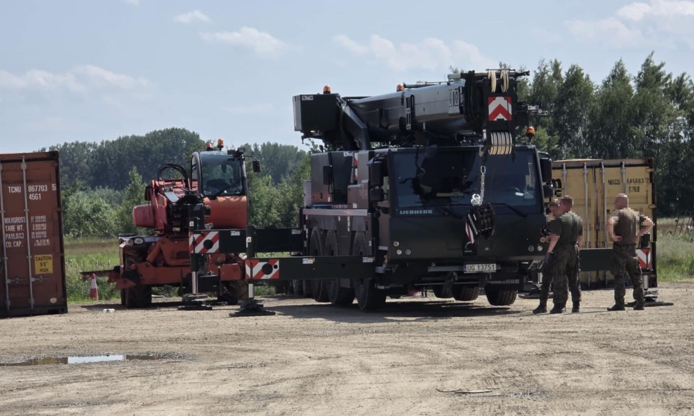 Πολωνία κοντέινερ όπλα πυρομαχικά
