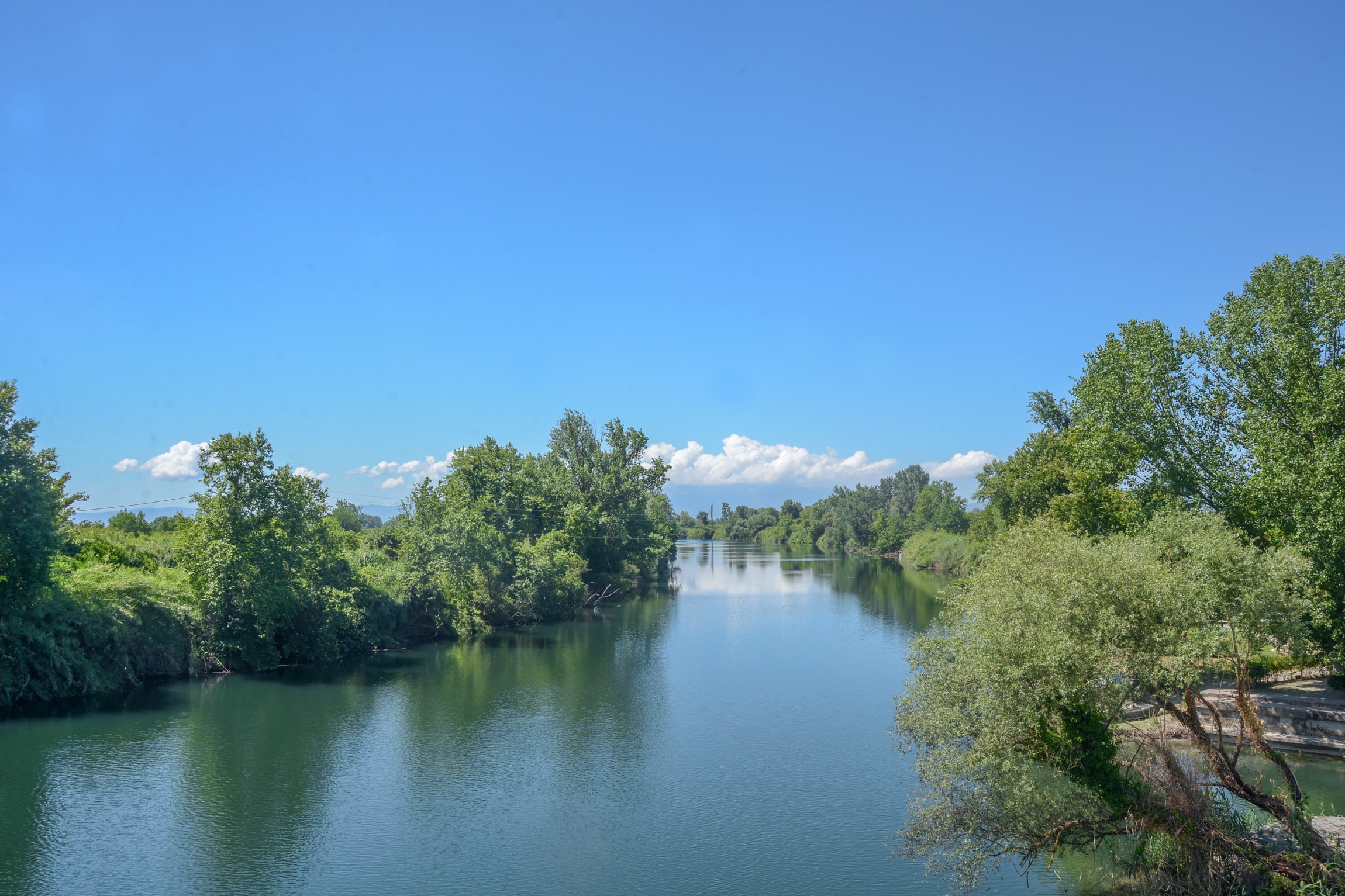 Άρτα: Ηλικίας 14-16 ετών τα παιδιά που ανασύρθηκαν χωρίς τις αισθήσεις τους από τον ποταμό Άραχθο – «Δεν παύει να είναι επικίνδυνος, παρασύρθηκαν από τα νερά»