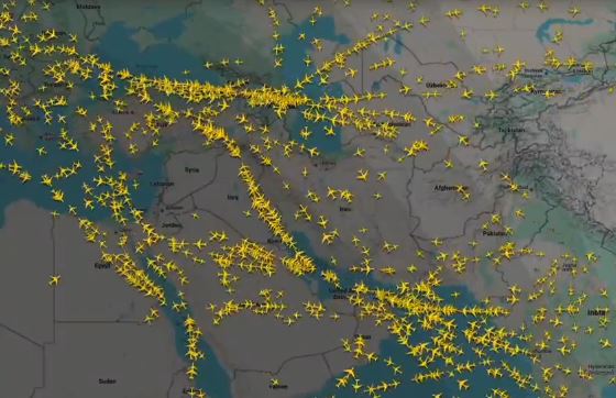 Βίντεο: Πόσο γρήγορα εκκενώθηκε ο εναέριος χώρος του Ιράν και του Ιράκ μετά την επίθεση του Ισραήλ